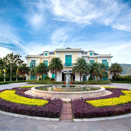 Chateau De Khaoyai Hotel & Resort Pakchong Bagian luar foto