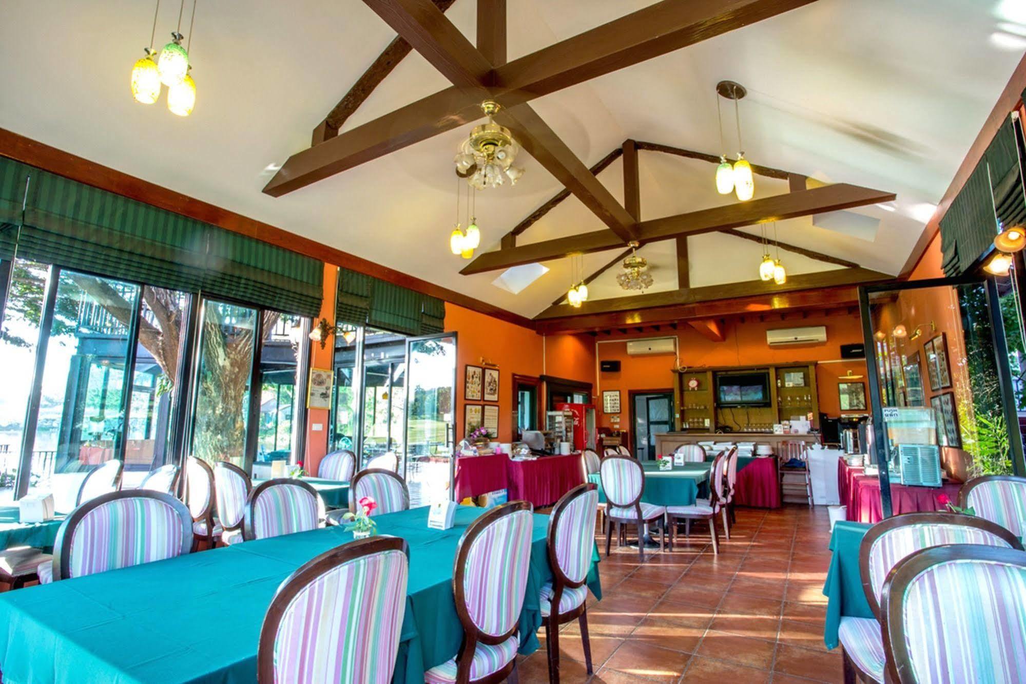 Chateau De Khaoyai Hotel & Resort Pakchong Bagian luar foto