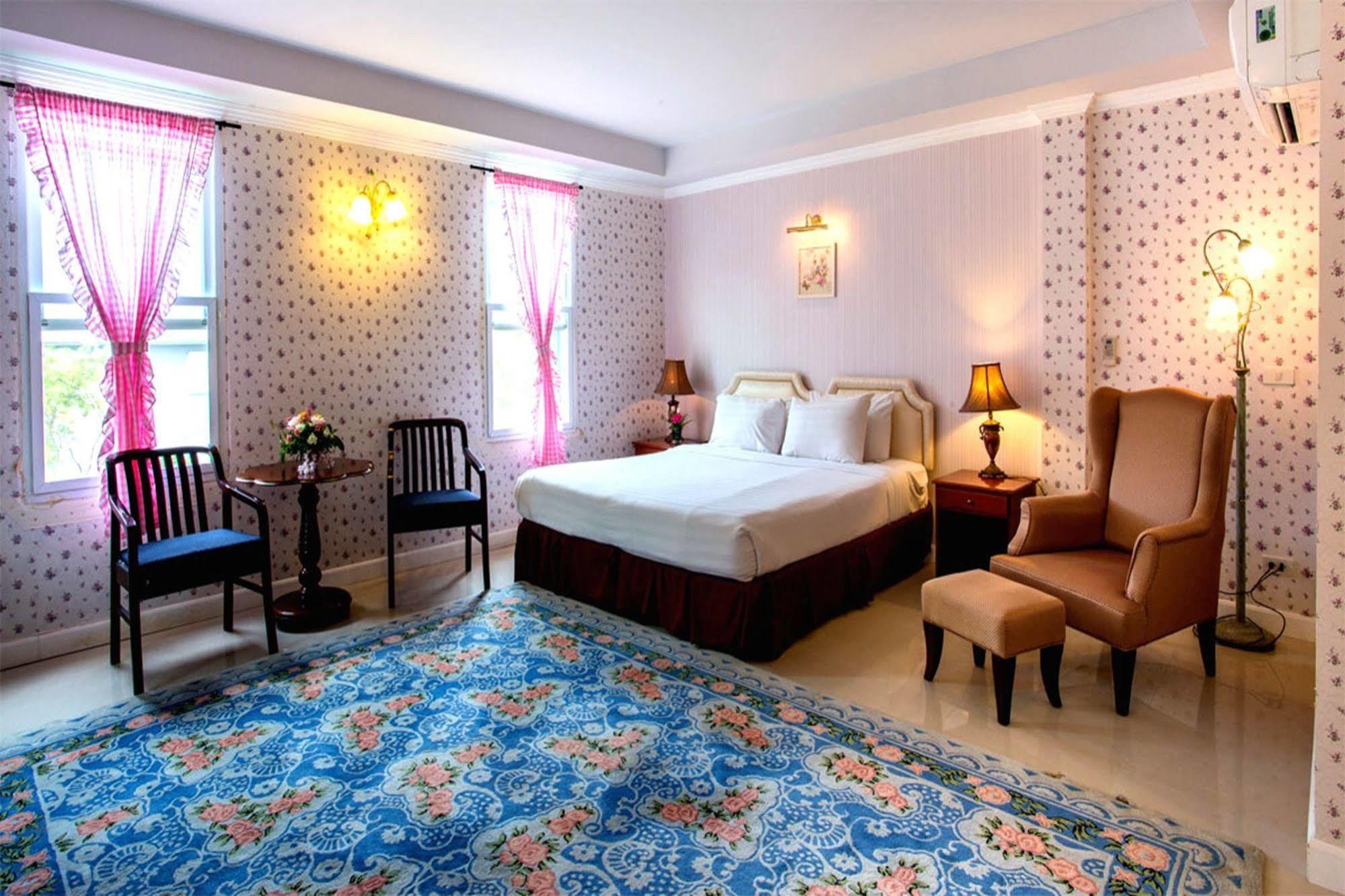 Chateau De Khaoyai Hotel & Resort Pakchong Bagian luar foto